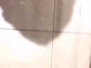 LLD 偷窥稚嫩学生妹厕所爆操翻车实录 醉酒少女被搞到失禁